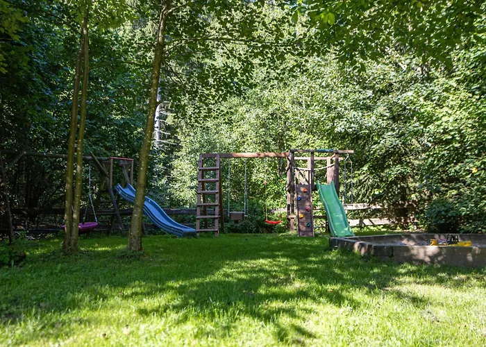 Mit Zwei Schlafzimmern Und Balkon By Interhome شقة *