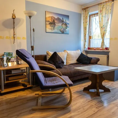 Mit Zwei Schlafzimmern Und Balkon By Interhome * Weißenstadt
