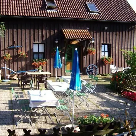 Apartament Mit Zwei Schlafzimmern Und Balkon By Interhome Weißenstadt