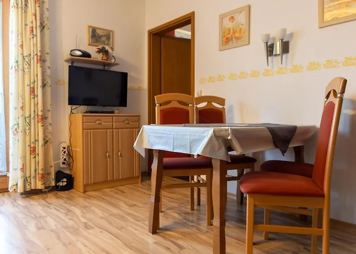 Mit Zwei Schlafzimmern Und Balkon By Interhome Διαμέρισμα *